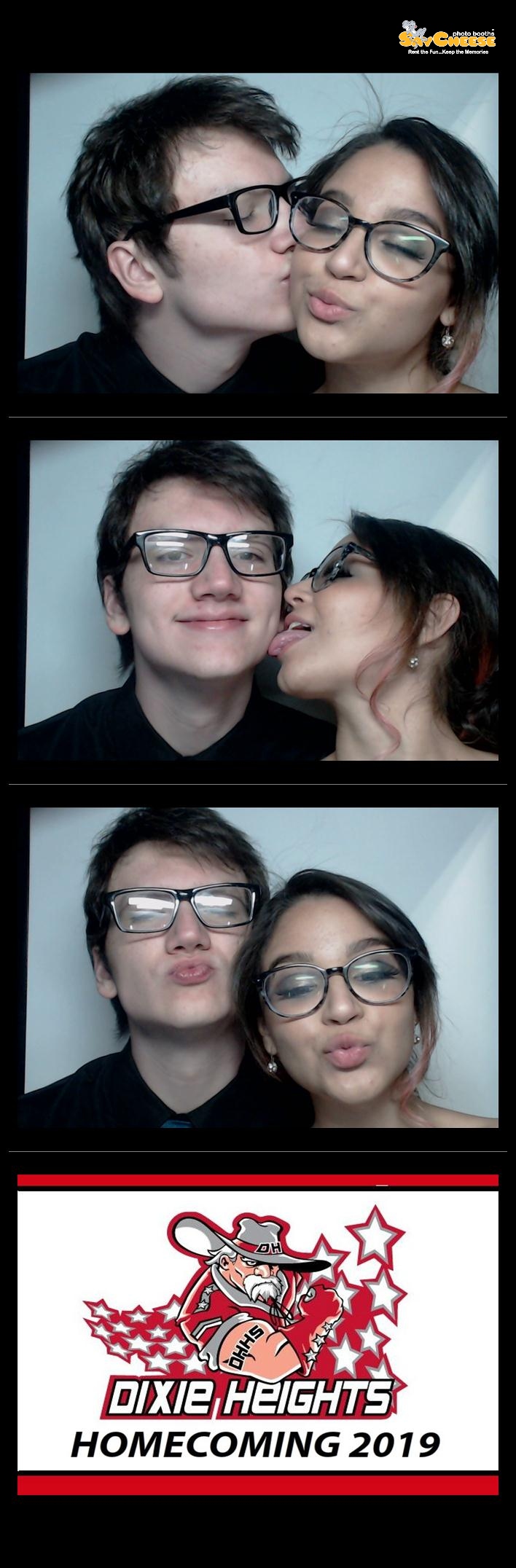 Dixie Heights Homecoming  | View more photos from the event at gallery.saycheesephotobooth.com/u/SayCheesePhotoBooth/Dixie-Heights-Homecoming