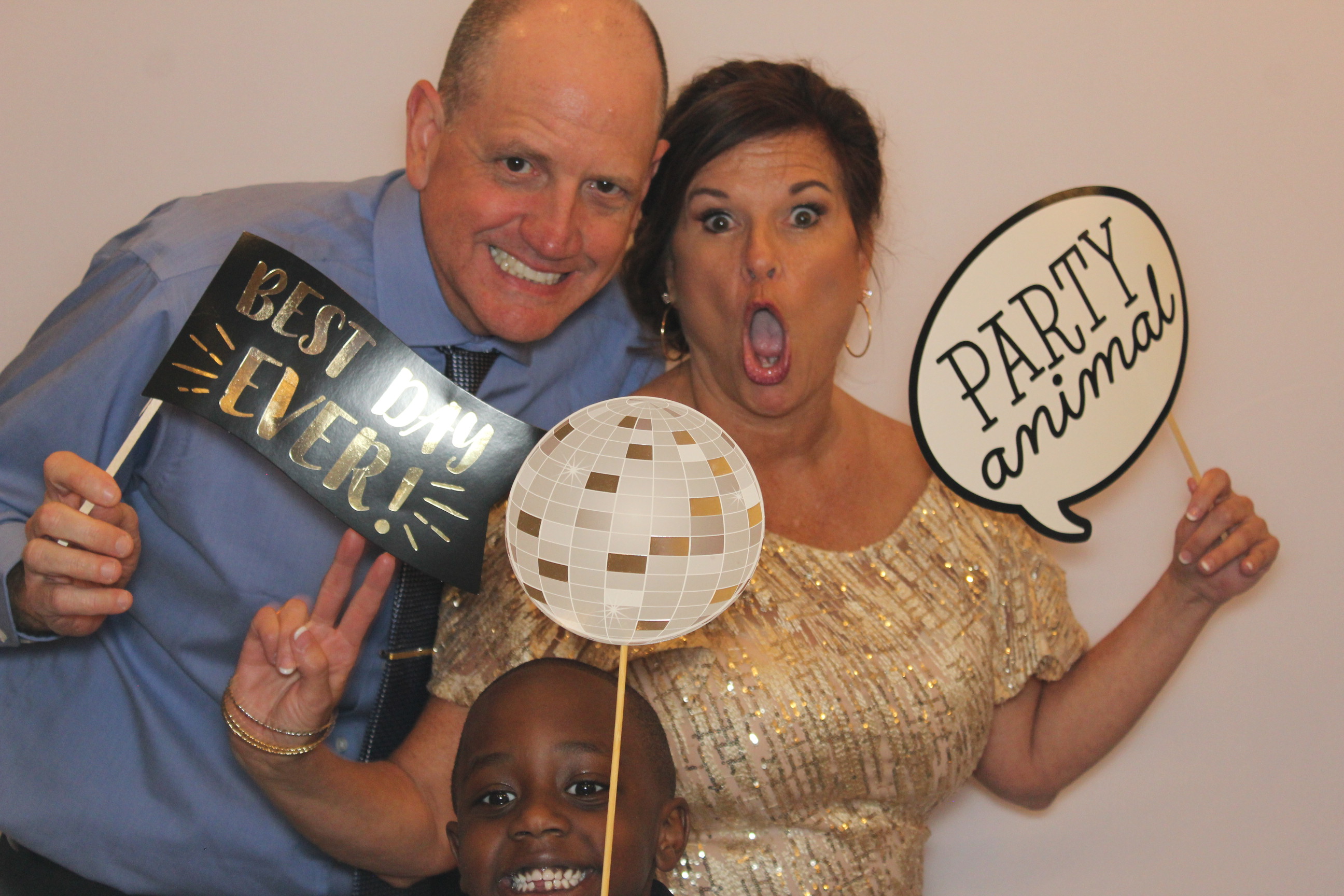 Emily and Wyatt  | View more photos from the event at gallery.saycheesephotobooth.com/u/SayCheesePhotoBooth/Emily-and-Wyatt-0