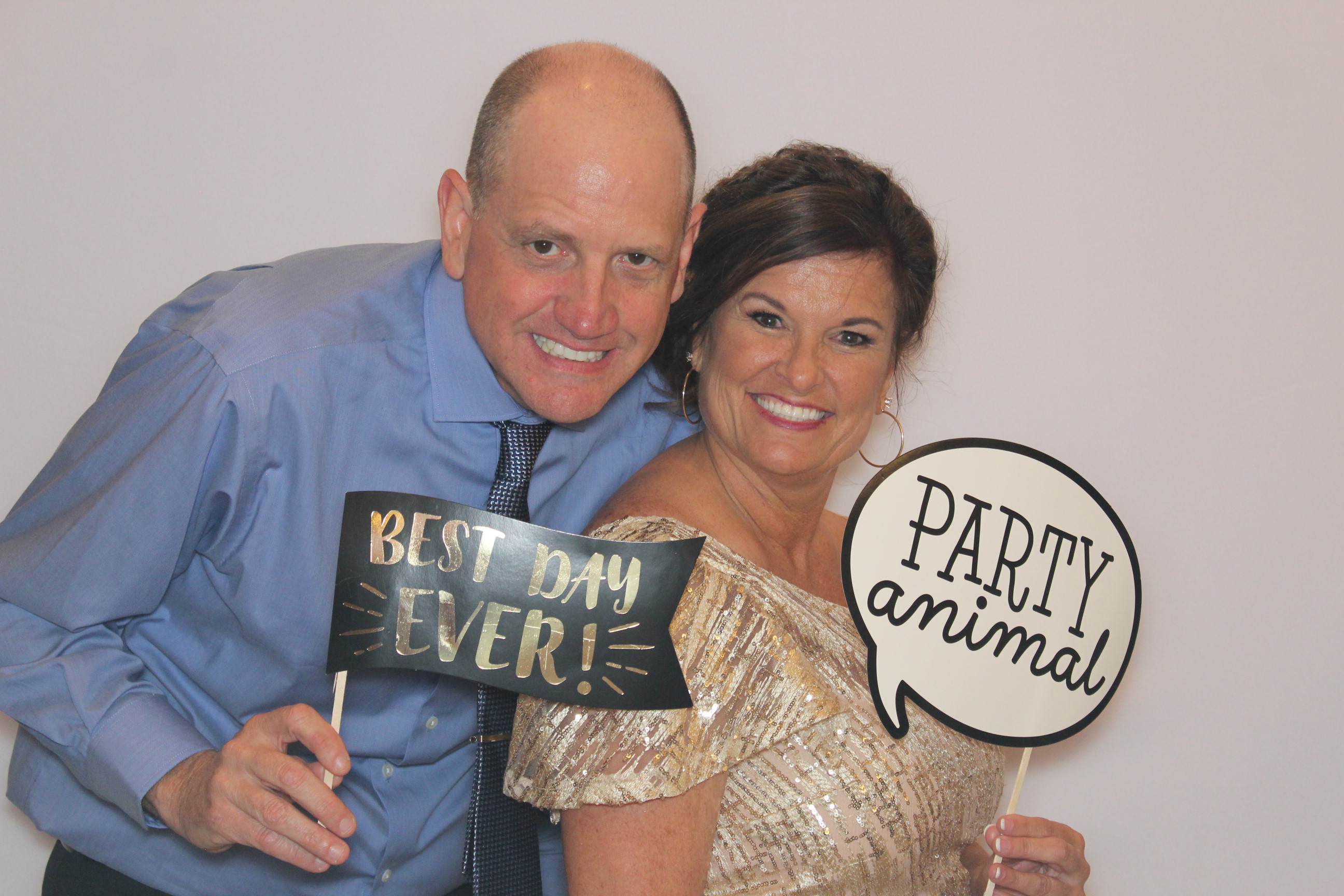Emily and Wyatt  | View more photos from the event at gallery.saycheesephotobooth.com/u/SayCheesePhotoBooth/Emily-and-Wyatt-0