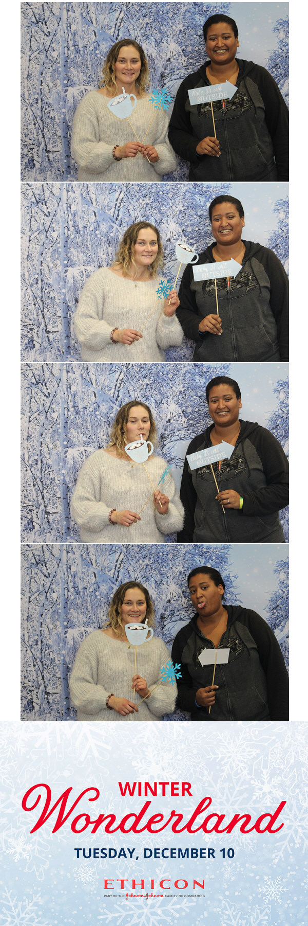 Ethicon Winter Wonderland  | View more photos from the event at gallery.saycheesephotobooth.com/u/SayCheesePhotoBooth/Ethicon-Winter-Wonderland