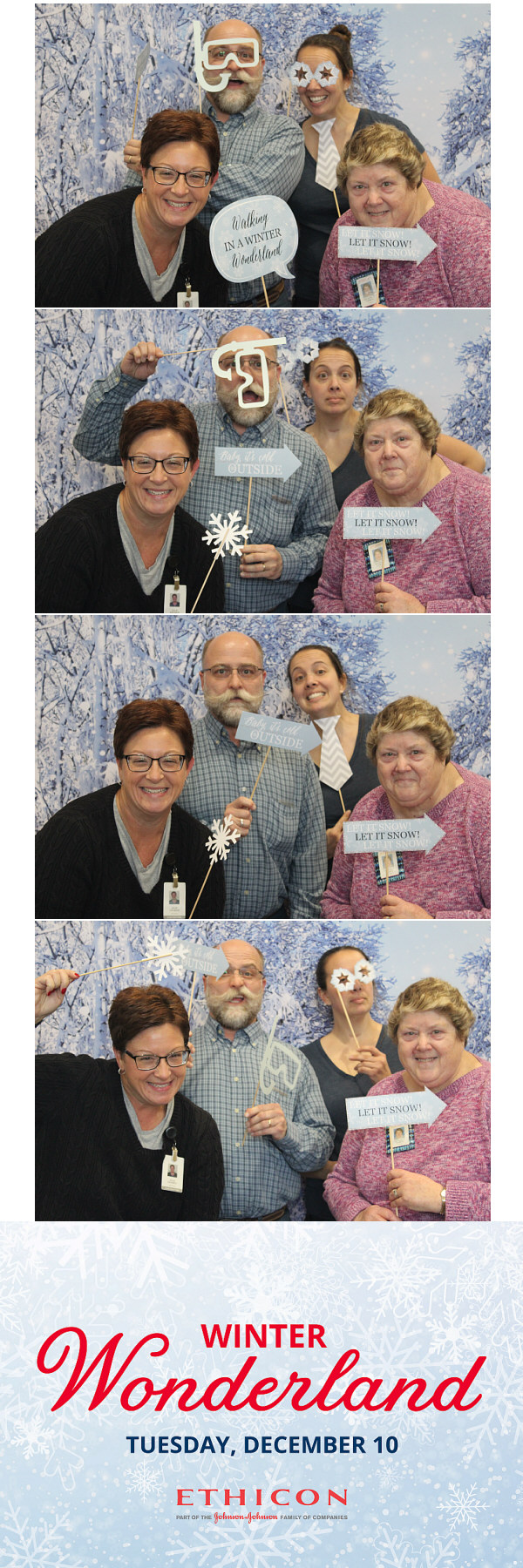 Ethicon Winter Wonderland  | View more photos from the event at gallery.saycheesephotobooth.com/u/SayCheesePhotoBooth/Ethicon-Winter-Wonderland
