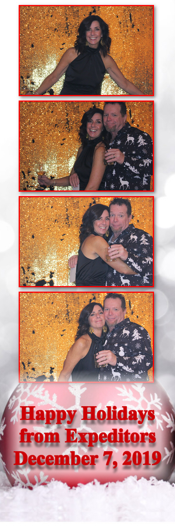 Expeditors Holiday Party  | View more photos from the event at gallery.saycheesephotobooth.com/u/SayCheesePhotoBooth/Expeditors-Holiday-Party
