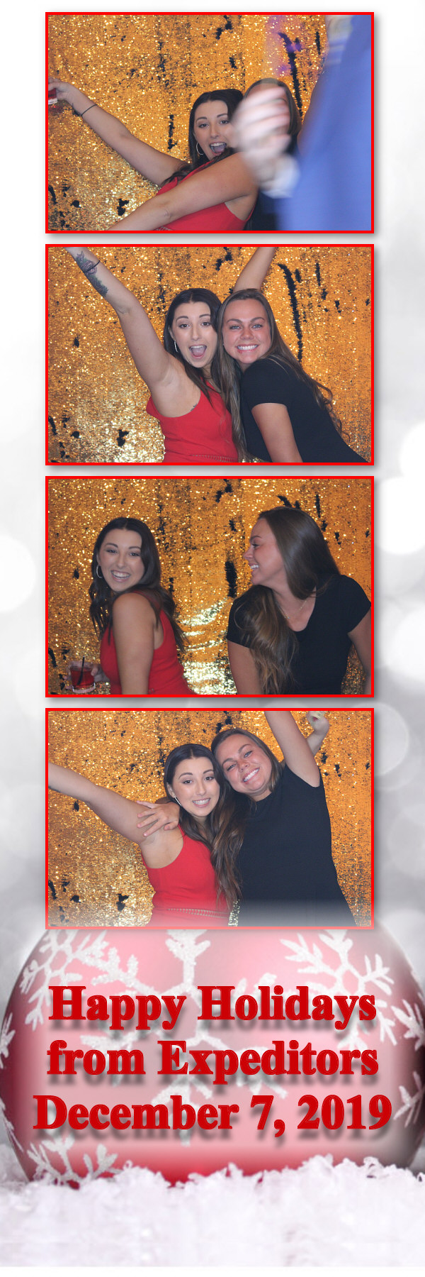Expeditors Holiday Party  | View more photos from the event at gallery.saycheesephotobooth.com/u/SayCheesePhotoBooth/Expeditors-Holiday-Party