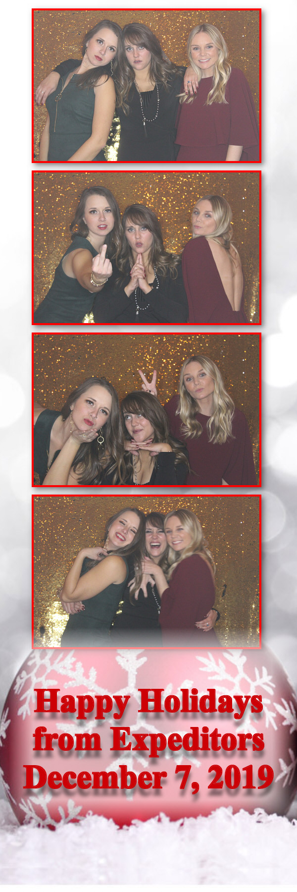 Expeditors Holiday Party  | View more photos from the event at gallery.saycheesephotobooth.com/u/SayCheesePhotoBooth/Expeditors-Holiday-Party