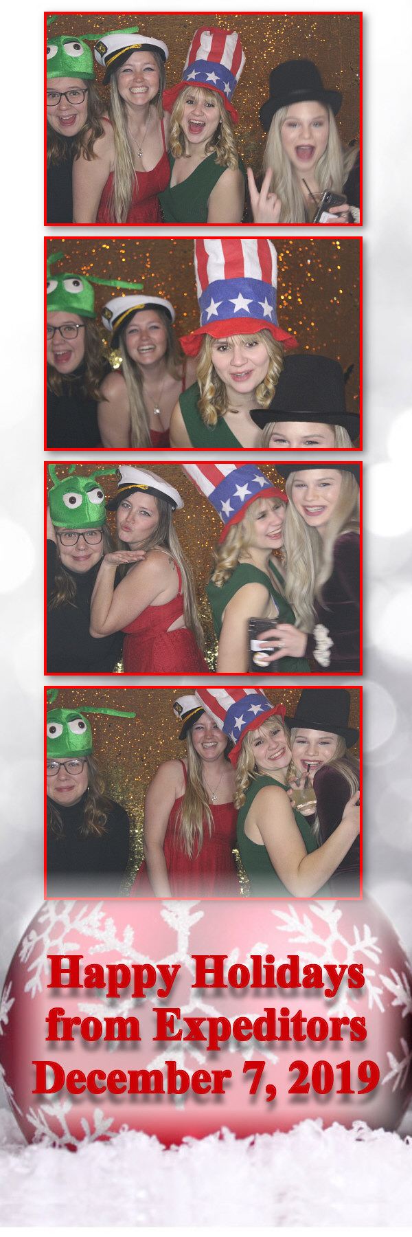 Expeditors Holiday Party  | View more photos from the event at gallery.saycheesephotobooth.com/u/SayCheesePhotoBooth/Expeditors-Holiday-Party
