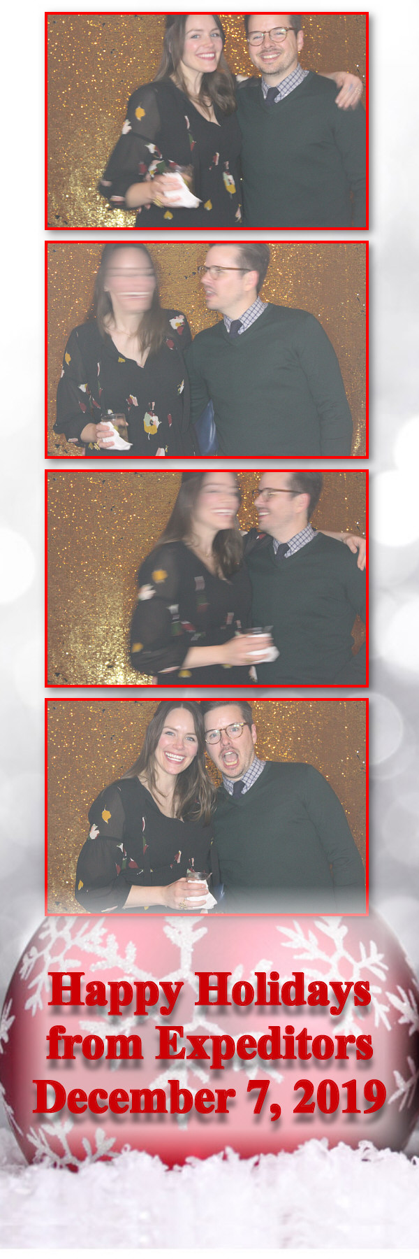 Expeditors Holiday Party  | View more photos from the event at gallery.saycheesephotobooth.com/u/SayCheesePhotoBooth/Expeditors-Holiday-Party