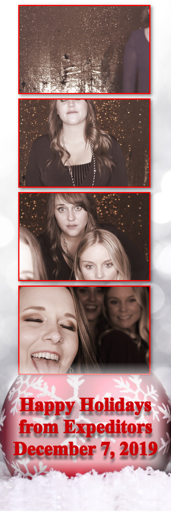 Expeditors Holiday Party  | View more photos from the event at gallery.saycheesephotobooth.com/u/SayCheesePhotoBooth/Expeditors-Holiday-Party