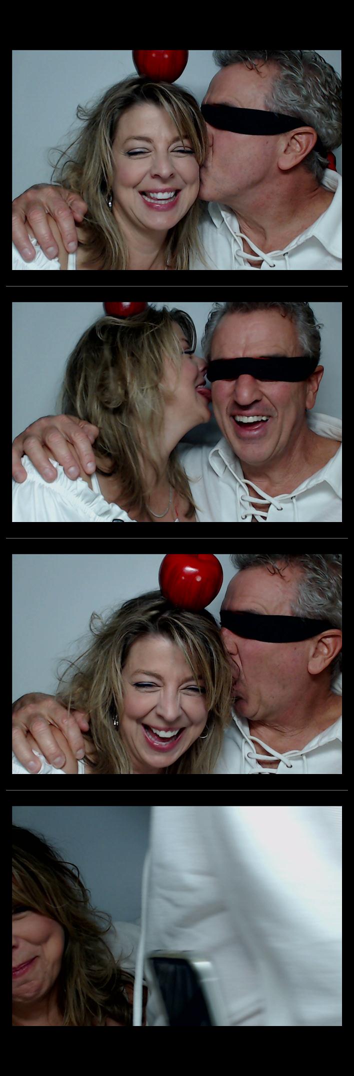 Four Bridges Halloween Party  | View more photos from the event at gallery.saycheesephotobooth.com/u/SayCheesePhotoBooth/Four-Bridges-Halloween-Party