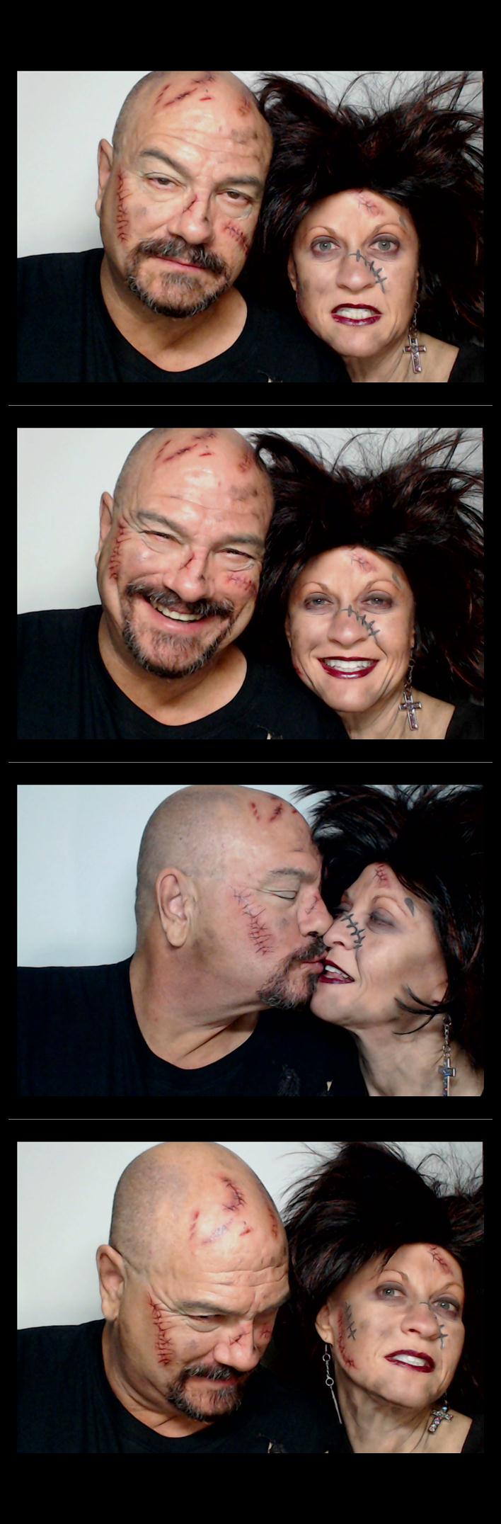 Four Bridges Halloween Party  | View more photos from the event at gallery.saycheesephotobooth.com/u/SayCheesePhotoBooth/Four-Bridges-Halloween-Party