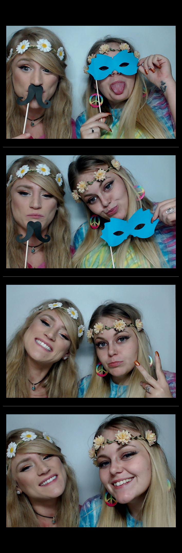 Four Bridges Halloween Party  | View more photos from the event at gallery.saycheesephotobooth.com/u/SayCheesePhotoBooth/Four-Bridges-Halloween-Party