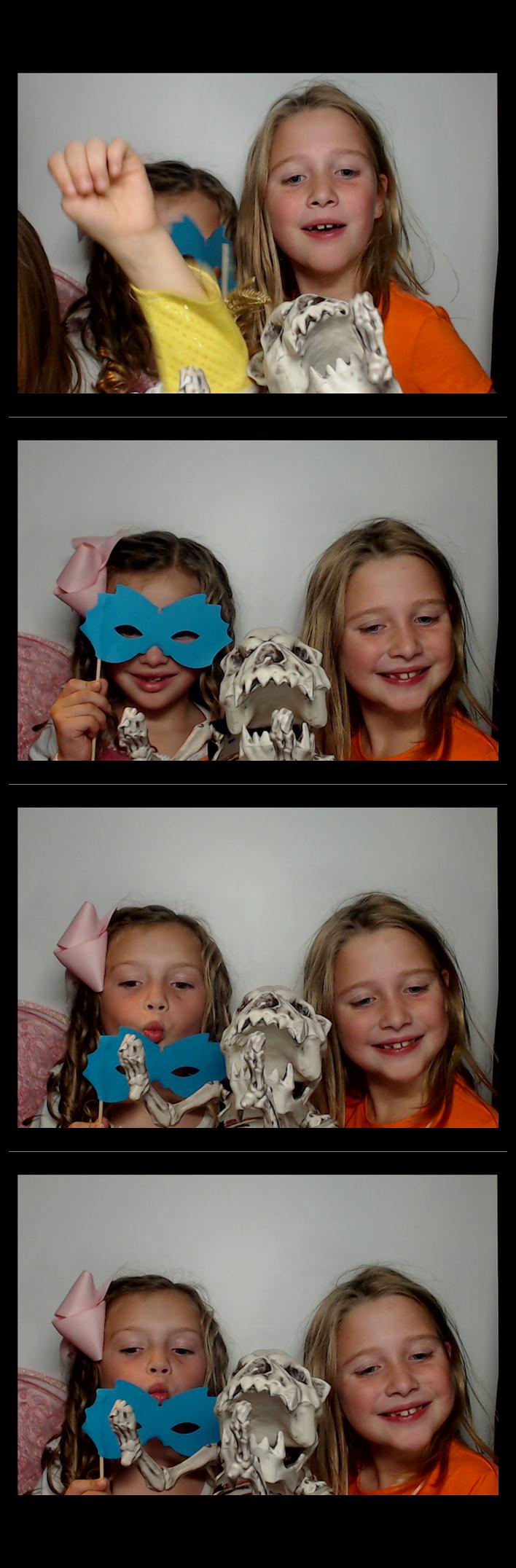 Four Bridges Halloween Party  | View more photos from the event at gallery.saycheesephotobooth.com/u/SayCheesePhotoBooth/Four-Bridges-Halloween-Party
