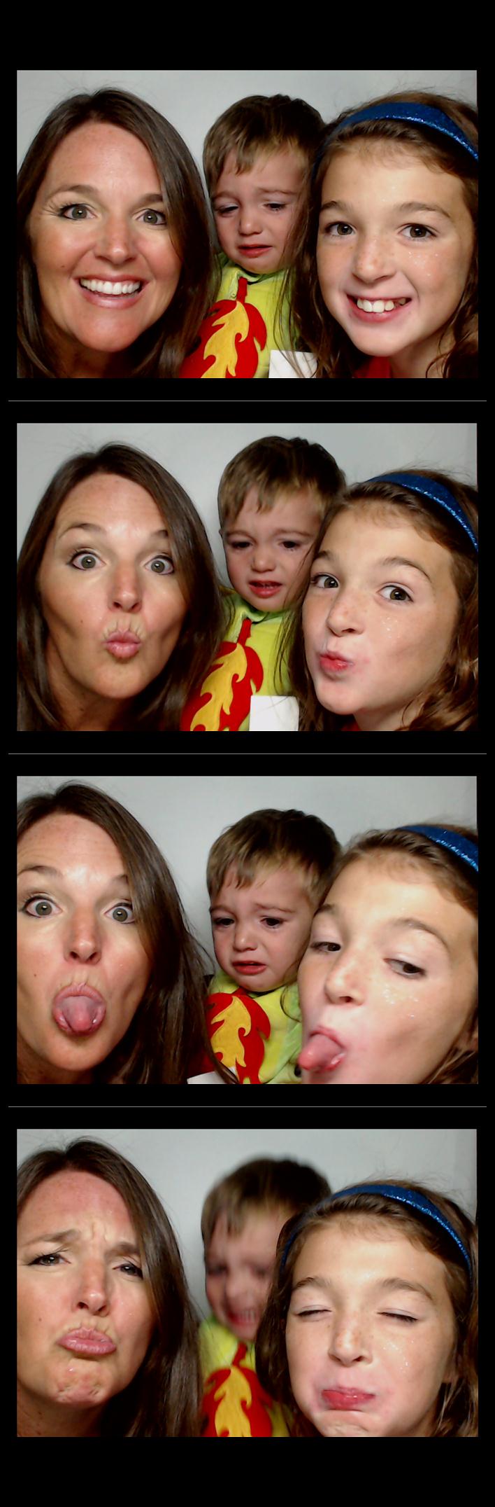 Four Bridges Halloween Party  | View more photos from the event at gallery.saycheesephotobooth.com/u/SayCheesePhotoBooth/Four-Bridges-Halloween-Party