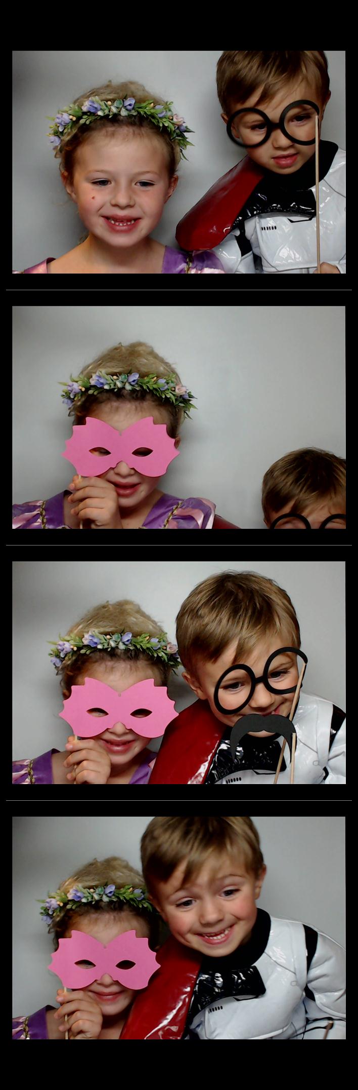 Four Bridges Halloween Party  | View more photos from the event at gallery.saycheesephotobooth.com/u/SayCheesePhotoBooth/Four-Bridges-Halloween-Party