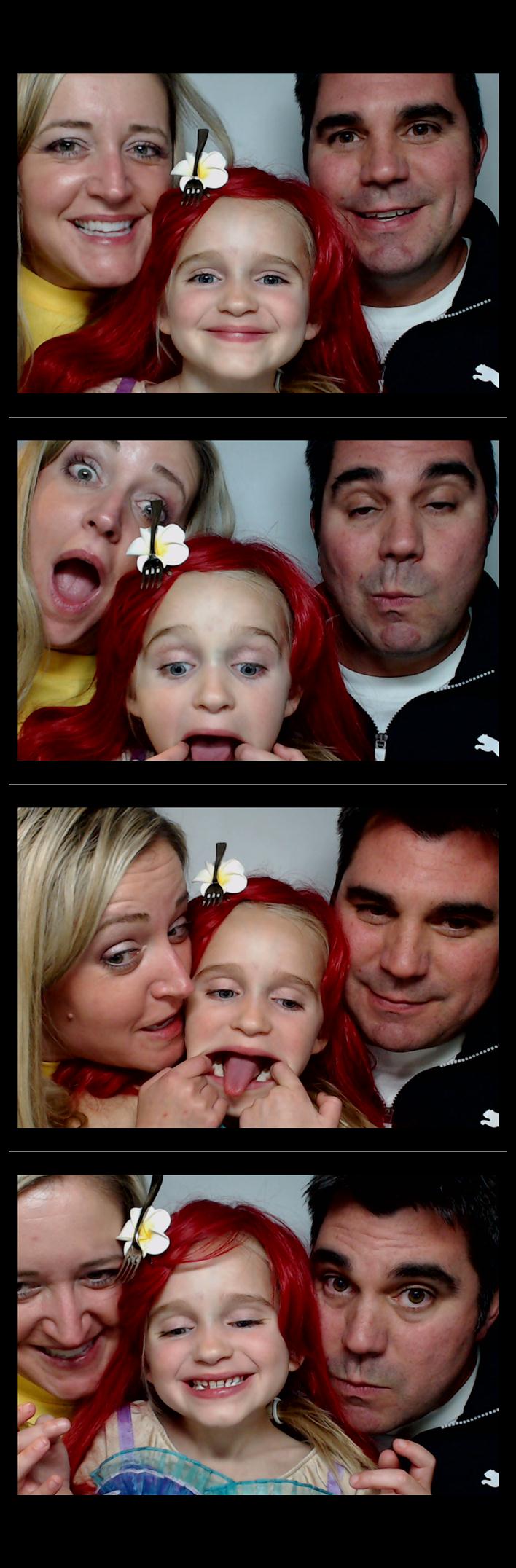 Four Bridges Halloween Party  | View more photos from the event at gallery.saycheesephotobooth.com/u/SayCheesePhotoBooth/Four-Bridges-Halloween-Party
