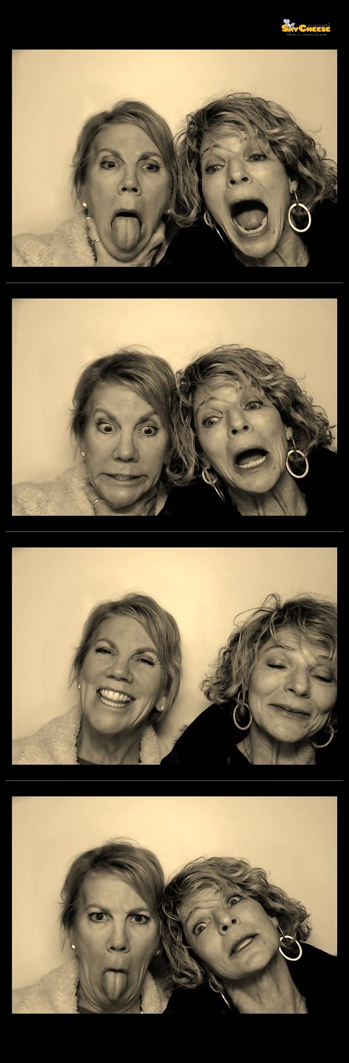 Four Bridges Holiday Party  | View more photos from the event at gallery.saycheesephotobooth.com/u/SayCheesePhotoBooth/Four-Bridges-Holiday-Party