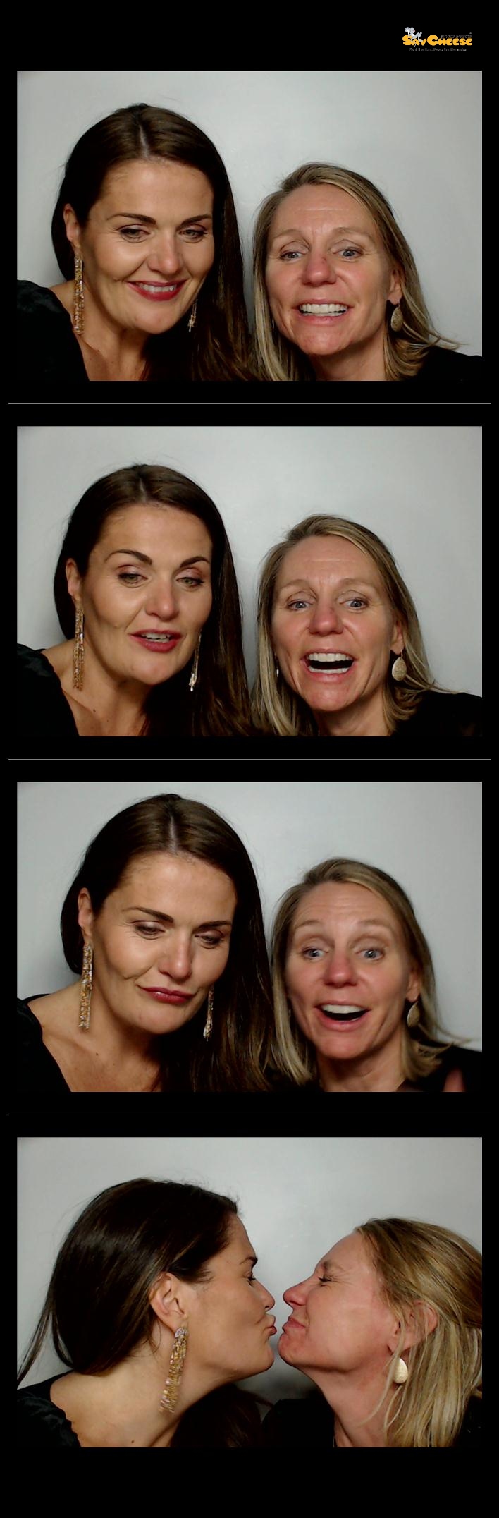 Four Bridges Holiday Party  | View more photos from the event at gallery.saycheesephotobooth.com/u/SayCheesePhotoBooth/Four-Bridges-Holiday-Party
