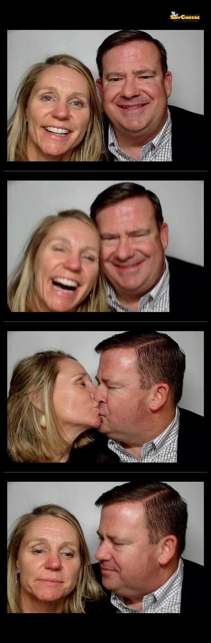 Four Bridges Holiday Party  | View more photos from the event at gallery.saycheesephotobooth.com/u/SayCheesePhotoBooth/Four-Bridges-Holiday-Party