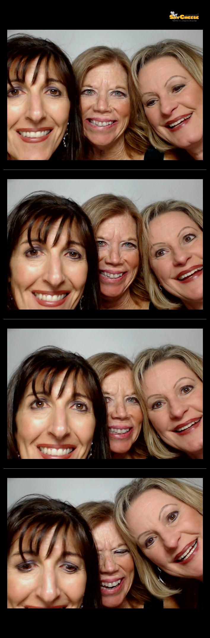 Four Bridges Holiday Party  | View more photos from the event at gallery.saycheesephotobooth.com/u/SayCheesePhotoBooth/Four-Bridges-Holiday-Party