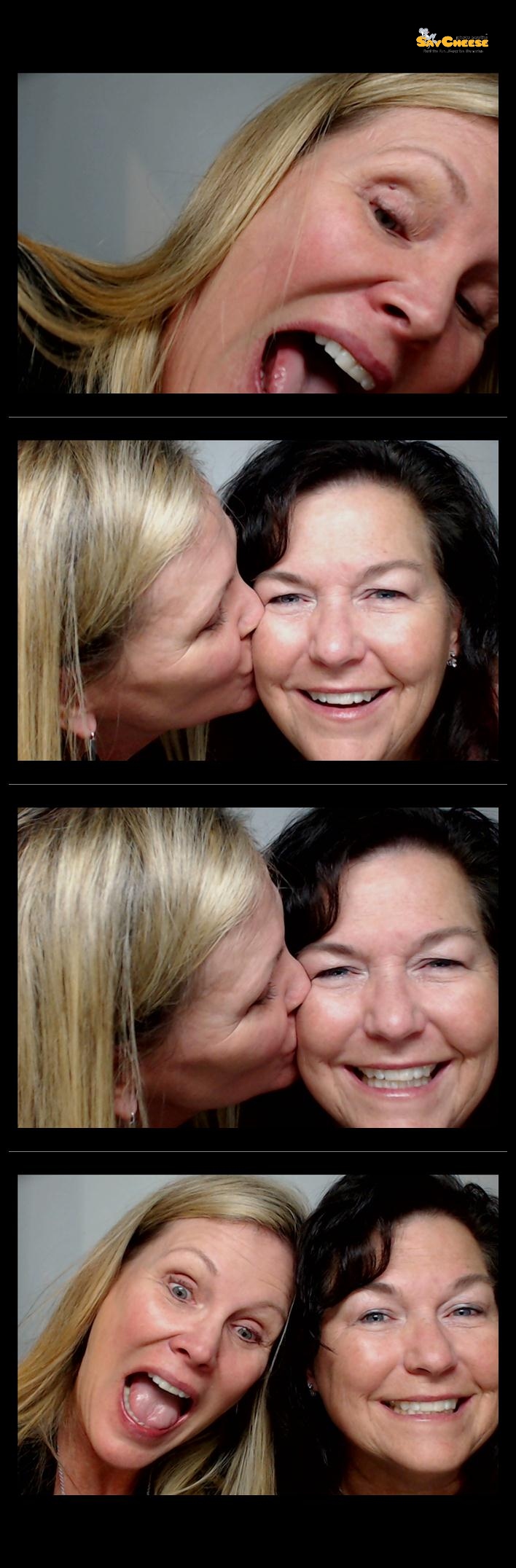 Four Bridges Holiday Party  | View more photos from the event at gallery.saycheesephotobooth.com/u/SayCheesePhotoBooth/Four-Bridges-Holiday-Party