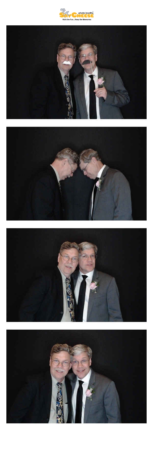 Gartner wedding  | View more photos from the event at gallery.saycheesephotobooth.com/u/SayCheesePhotoBooth/Gartner-wedding
