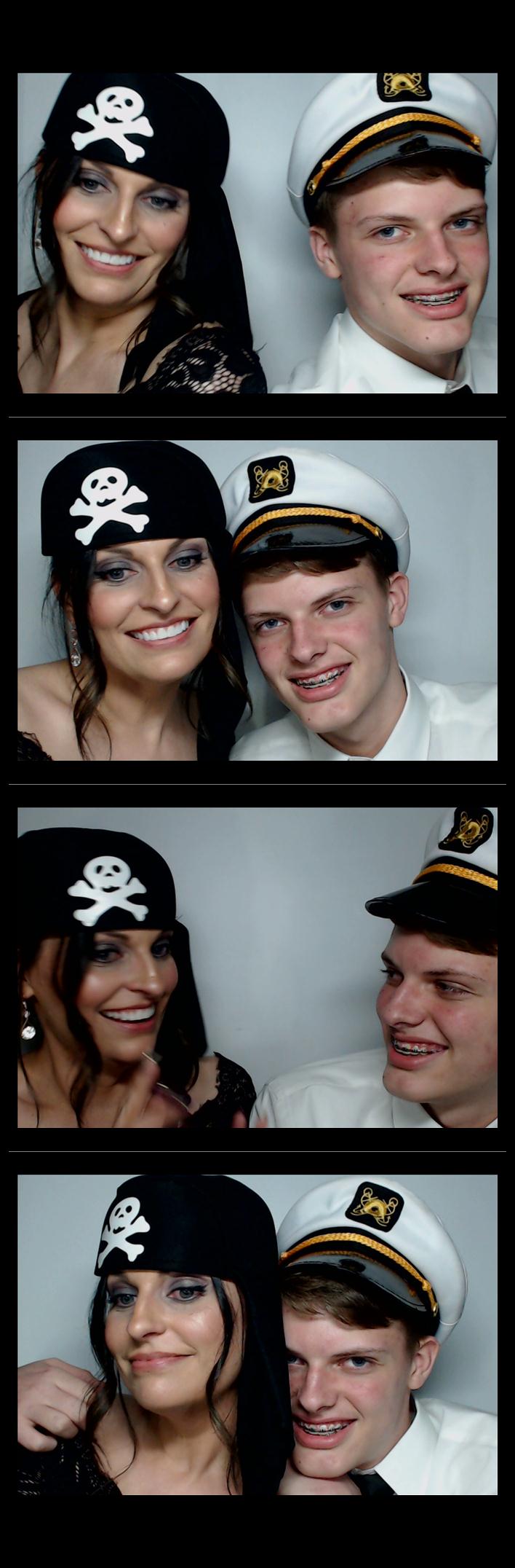 Gilb wedding  | View more photos from the event at gallery.saycheesephotobooth.com/u/SayCheesePhotoBooth/Gilb-wedding