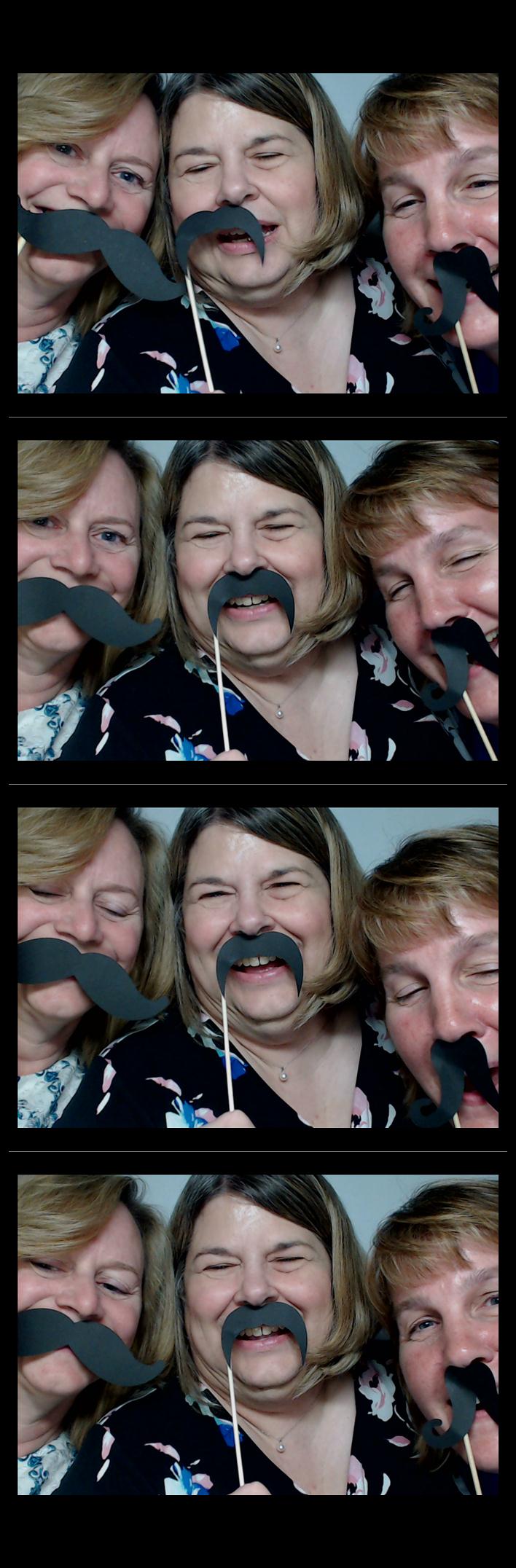 Gilb wedding  | View more photos from the event at gallery.saycheesephotobooth.com/u/SayCheesePhotoBooth/Gilb-wedding