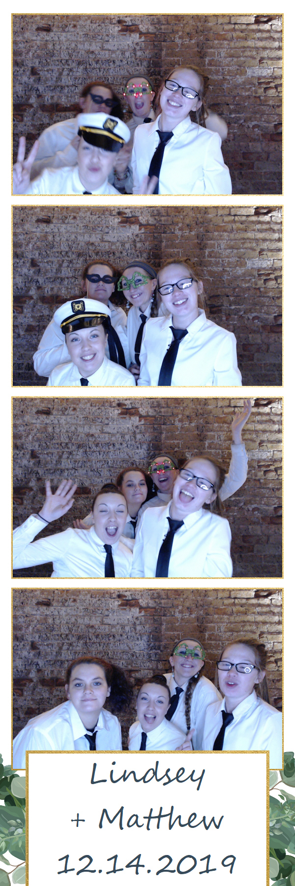 Gooch Wedding  | View more photos from the event at gallery.saycheesephotobooth.com/u/SayCheesePhotoBooth/Gooch-Wedding