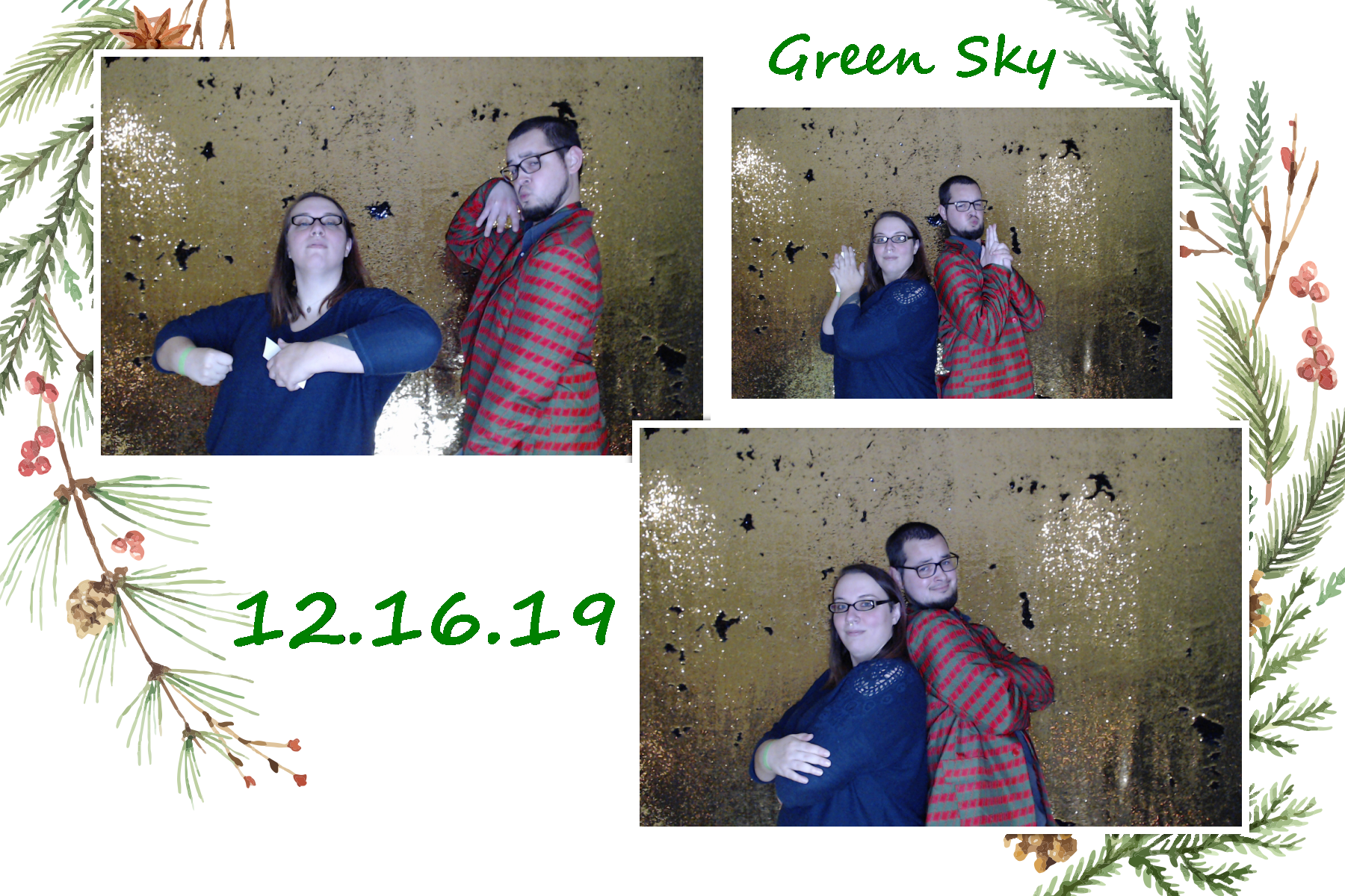 Green Sky Holiday Party  | View more photos from the event at gallery.saycheesephotobooth.com/u/SayCheesePhotoBooth/Green-Sky-Holiday-Party