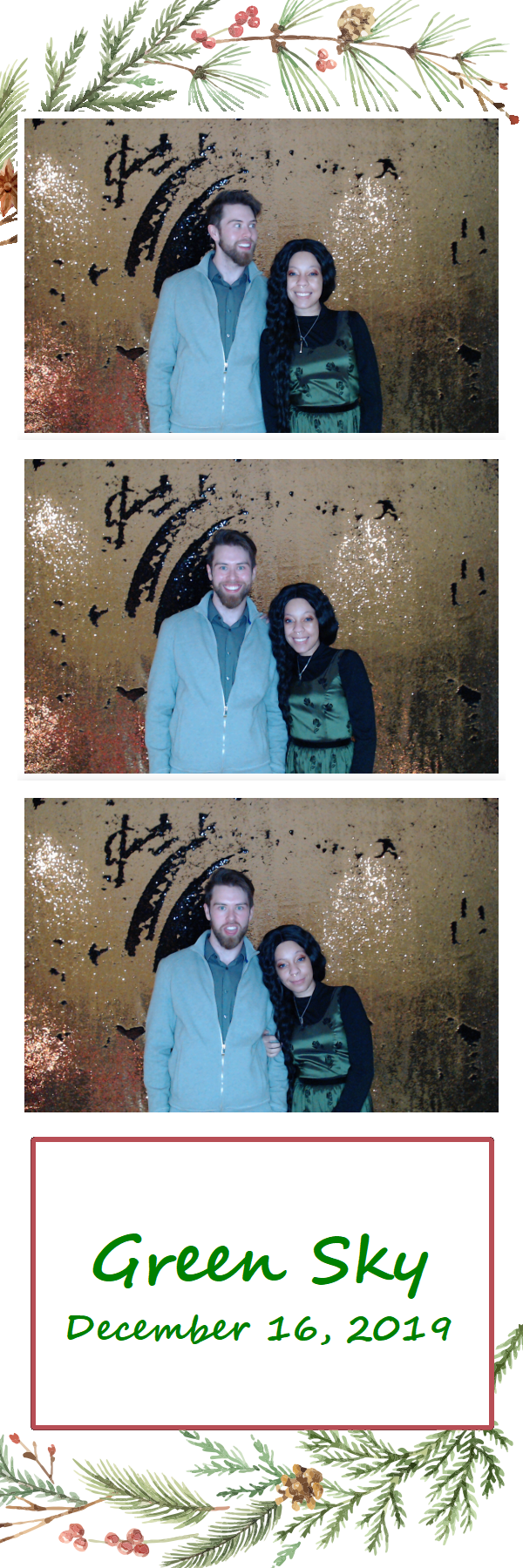 Green Sky Holiday Party  | View more photos from the event at gallery.saycheesephotobooth.com/u/SayCheesePhotoBooth/Green-Sky-Holiday-Party