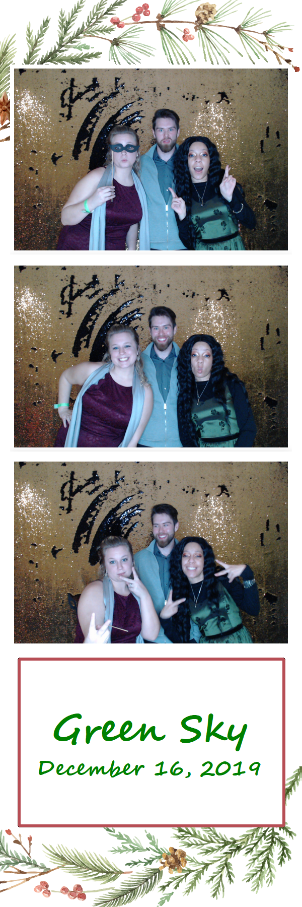 Green Sky Holiday Party  | View more photos from the event at gallery.saycheesephotobooth.com/u/SayCheesePhotoBooth/Green-Sky-Holiday-Party