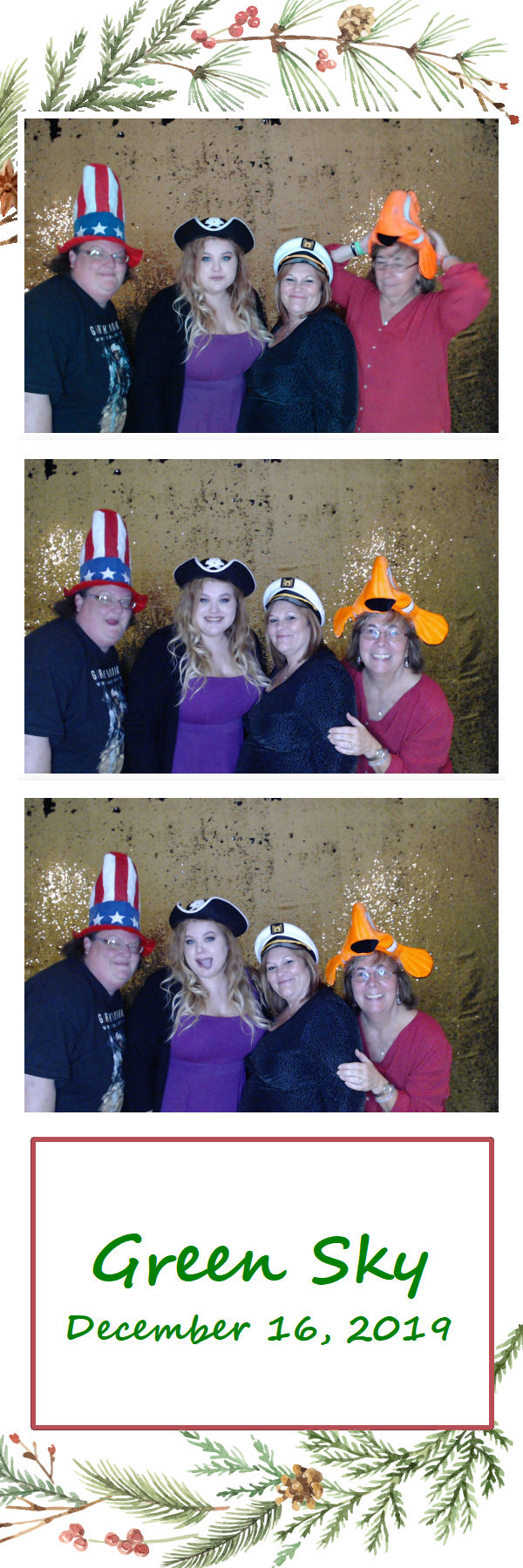 Green Sky Holiday Party  | View more photos from the event at gallery.saycheesephotobooth.com/u/SayCheesePhotoBooth/Green-Sky-Holiday-Party