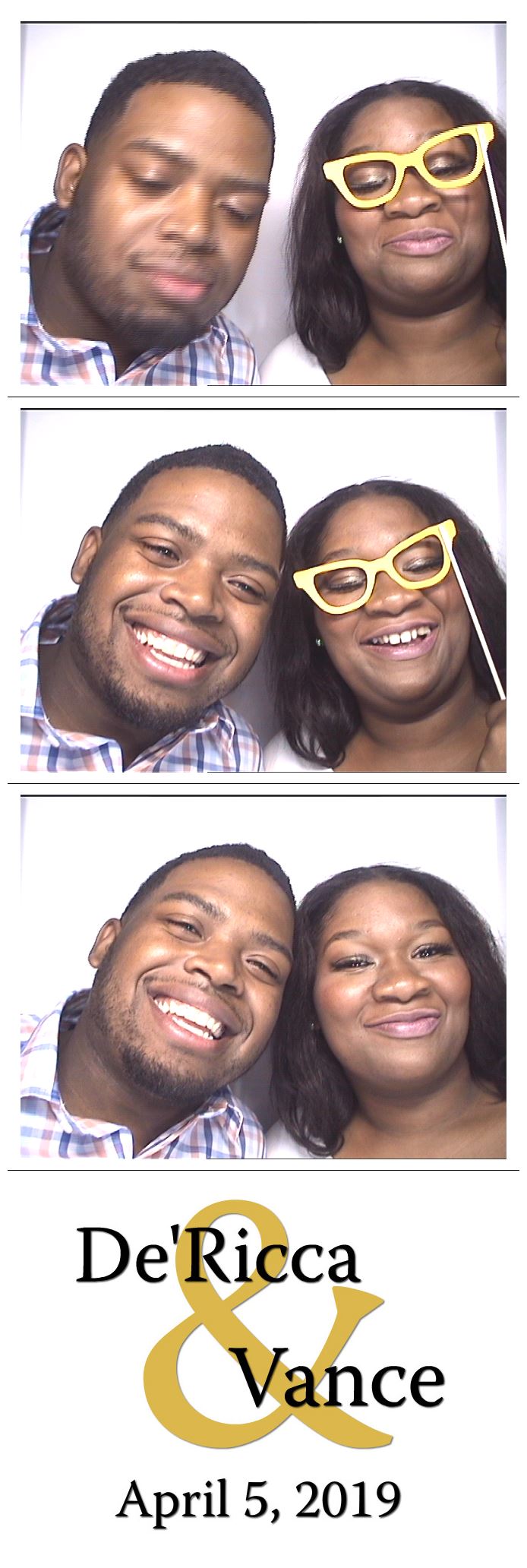 Groves Wedding  | View more photos from the event at gallery.saycheesephotobooth.com/u/SayCheesePhotoBooth/Groves-Wedding