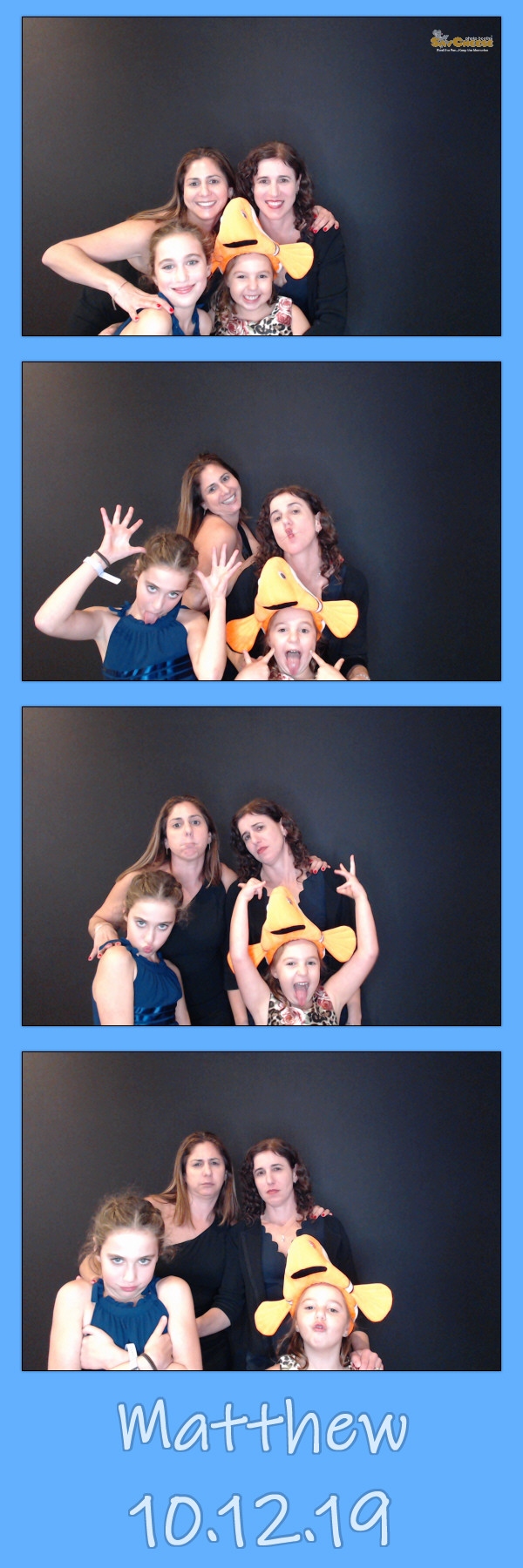 Hanna Mitzvah  | View more photos from the event at gallery.saycheesephotobooth.com/u/SayCheesePhotoBooth/Hanna-Mitzvah
