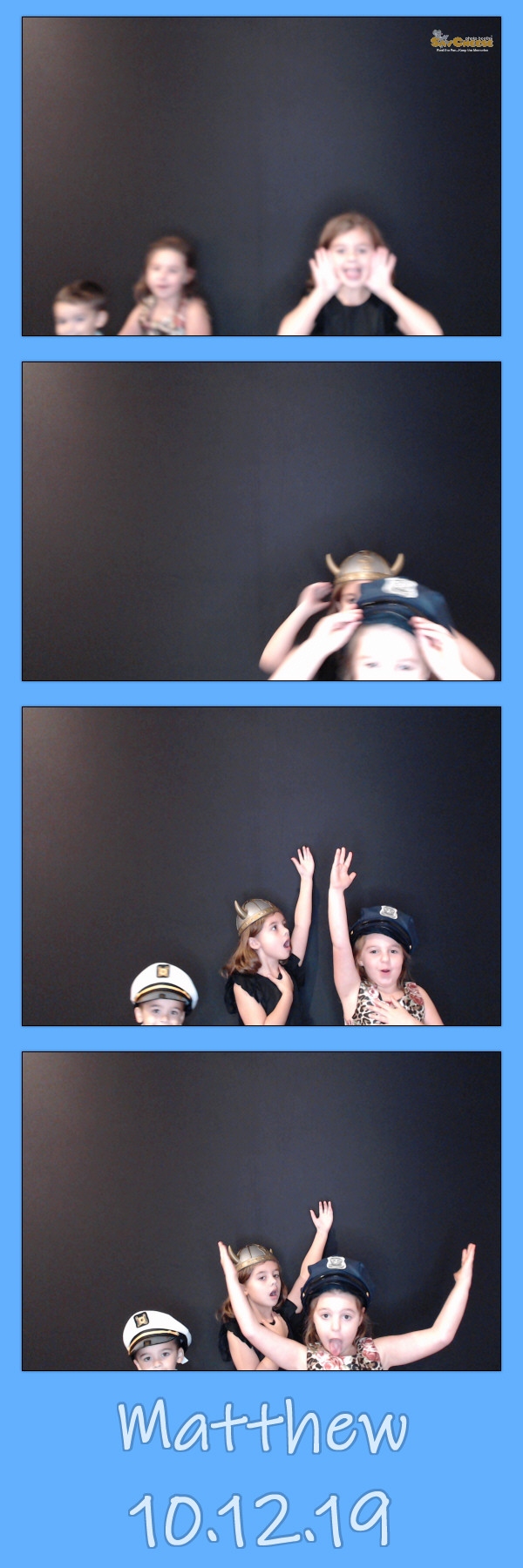 Hanna Mitzvah  | View more photos from the event at gallery.saycheesephotobooth.com/u/SayCheesePhotoBooth/Hanna-Mitzvah