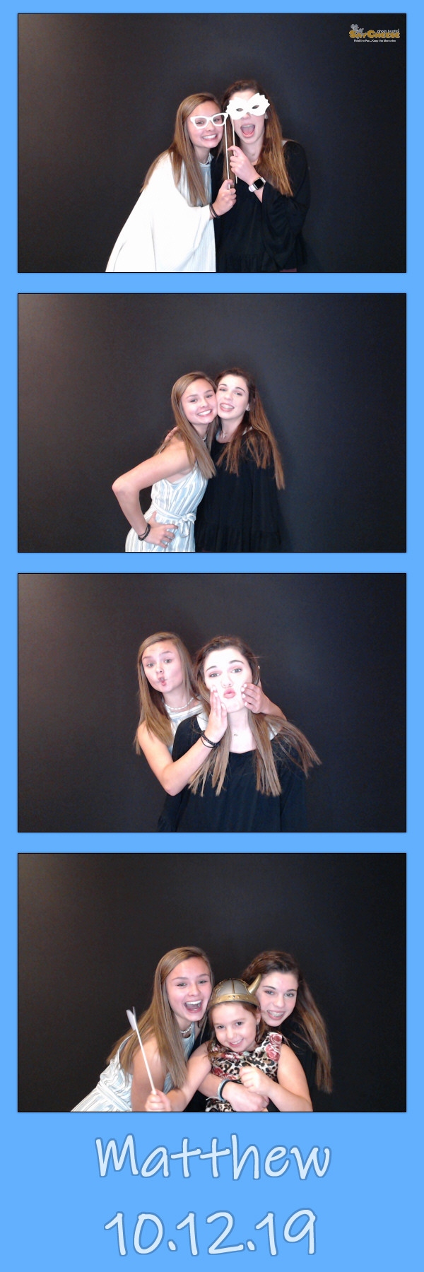 Hanna Mitzvah  | View more photos from the event at gallery.saycheesephotobooth.com/u/SayCheesePhotoBooth/Hanna-Mitzvah