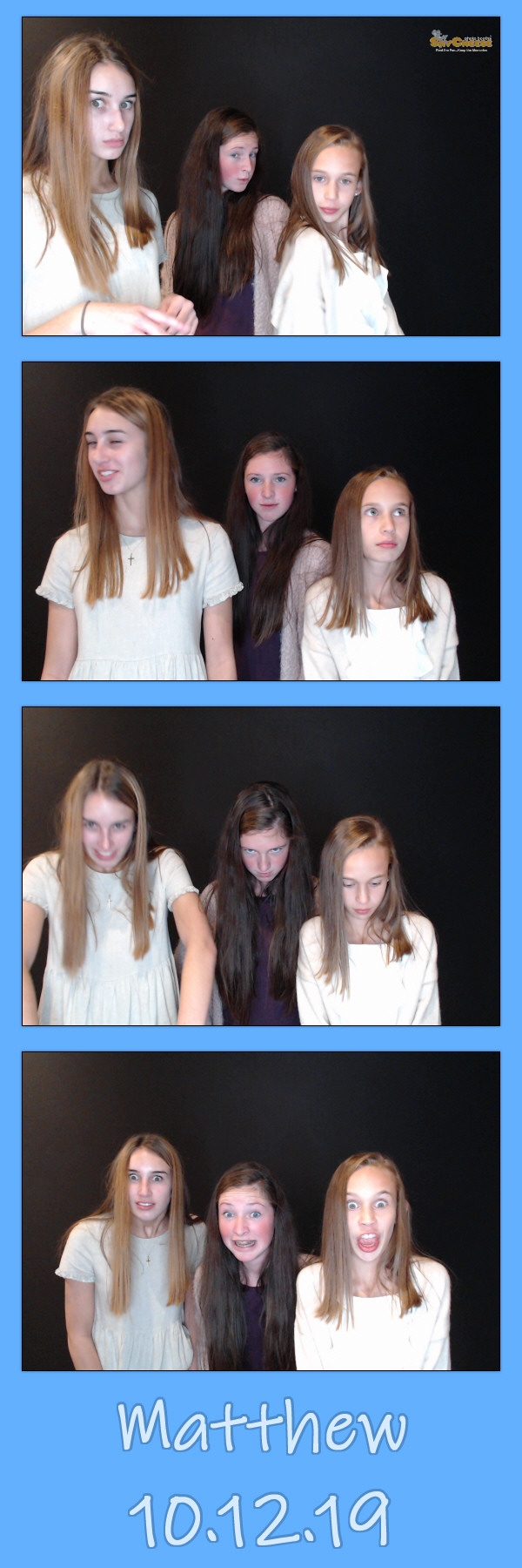 Hanna Mitzvah  | View more photos from the event at gallery.saycheesephotobooth.com/u/SayCheesePhotoBooth/Hanna-Mitzvah
