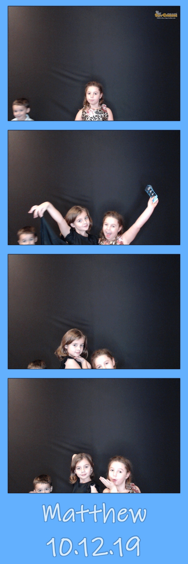 Hanna Mitzvah  | View more photos from the event at gallery.saycheesephotobooth.com/u/SayCheesePhotoBooth/Hanna-Mitzvah
