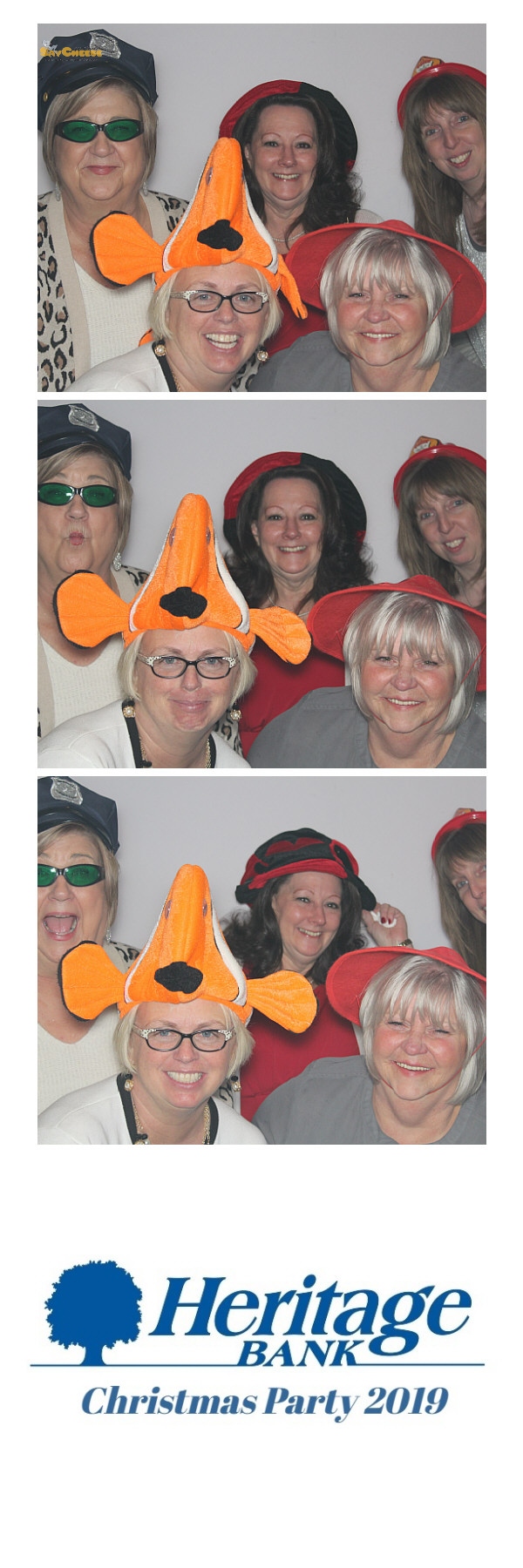 Heritage Bank Christmas Party  | View more photos from the event at gallery.saycheesephotobooth.com/u/SayCheesePhotoBooth/Heritage-Bank-Christmas-Party