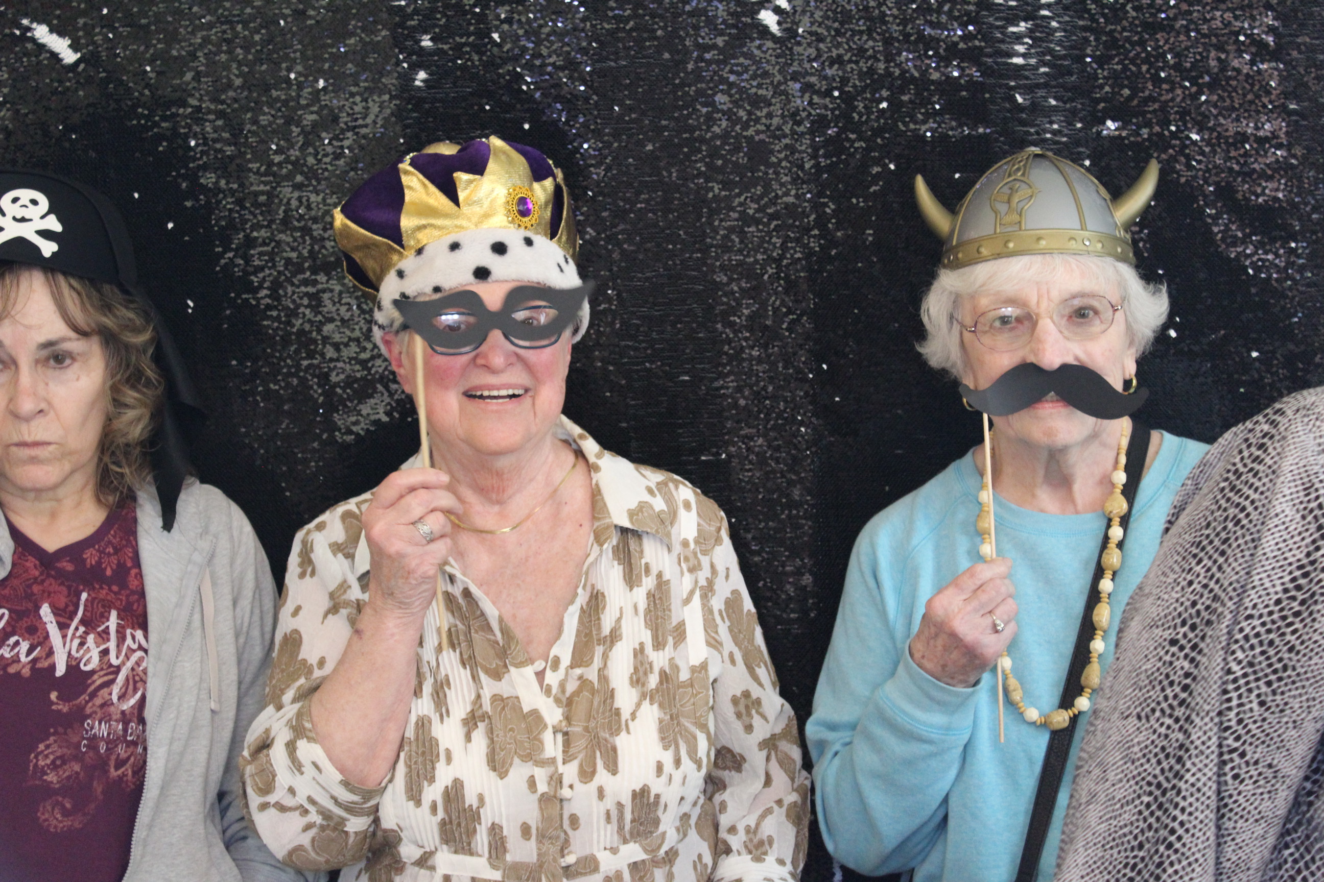 Hillandale Grand Opening | View more photos from the event at gallery.saycheesephotobooth.com/u/SayCheesePhotoBooth/Hillandale-Grand-Opening