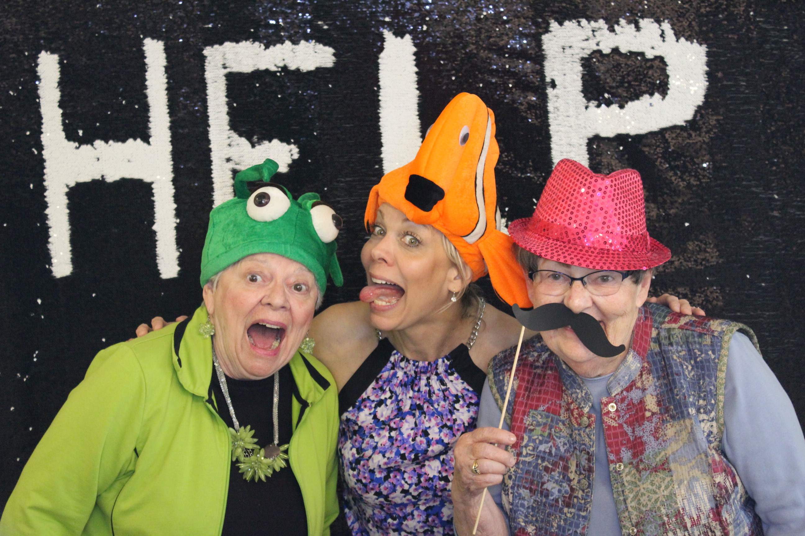 Hillandale Grand Opening | View more photos from the event at gallery.saycheesephotobooth.com/u/SayCheesePhotoBooth/Hillandale-Grand-Opening