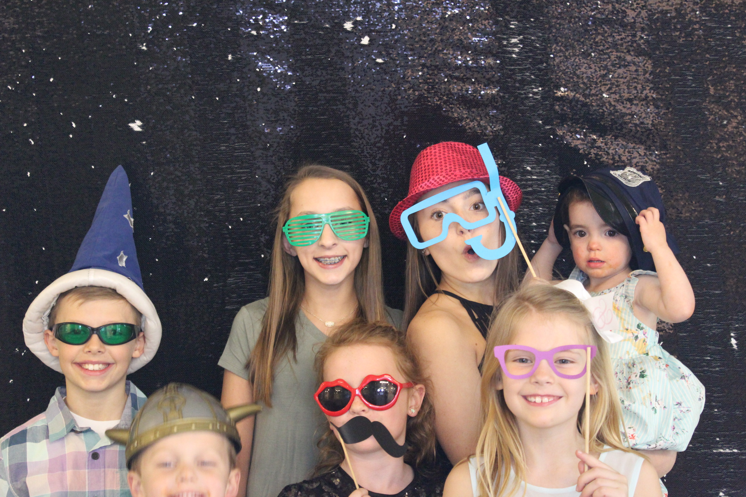 Hillandale Grand Opening | View more photos from the event at gallery.saycheesephotobooth.com/u/SayCheesePhotoBooth/Hillandale-Grand-Opening