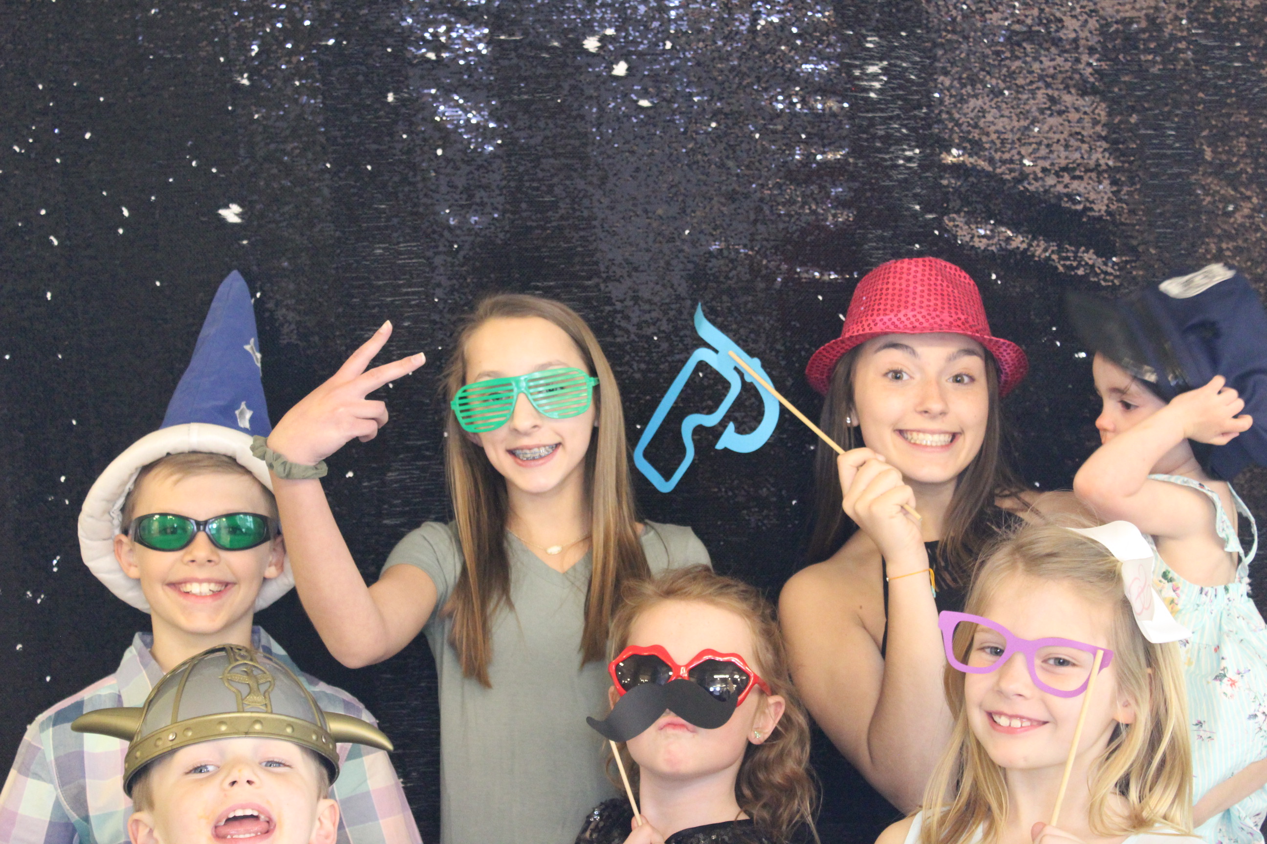 Hillandale Grand Opening | View more photos from the event at gallery.saycheesephotobooth.com/u/SayCheesePhotoBooth/Hillandale-Grand-Opening