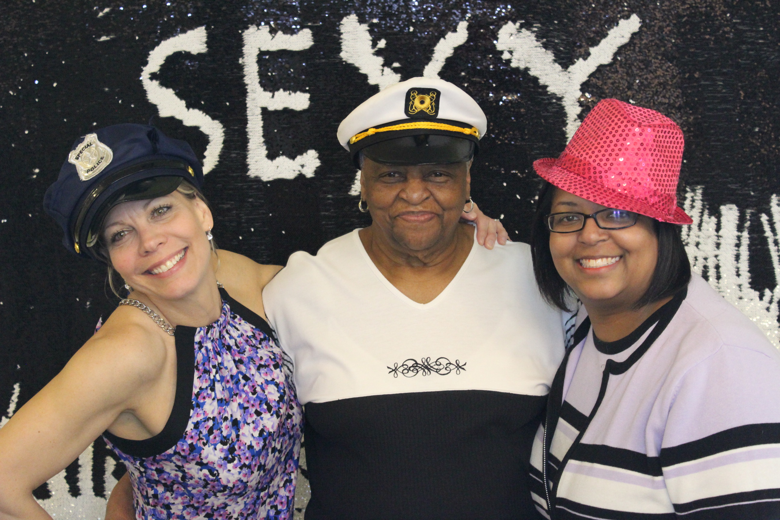Hillandale Grand Opening | View more photos from the event at gallery.saycheesephotobooth.com/u/SayCheesePhotoBooth/Hillandale-Grand-Opening