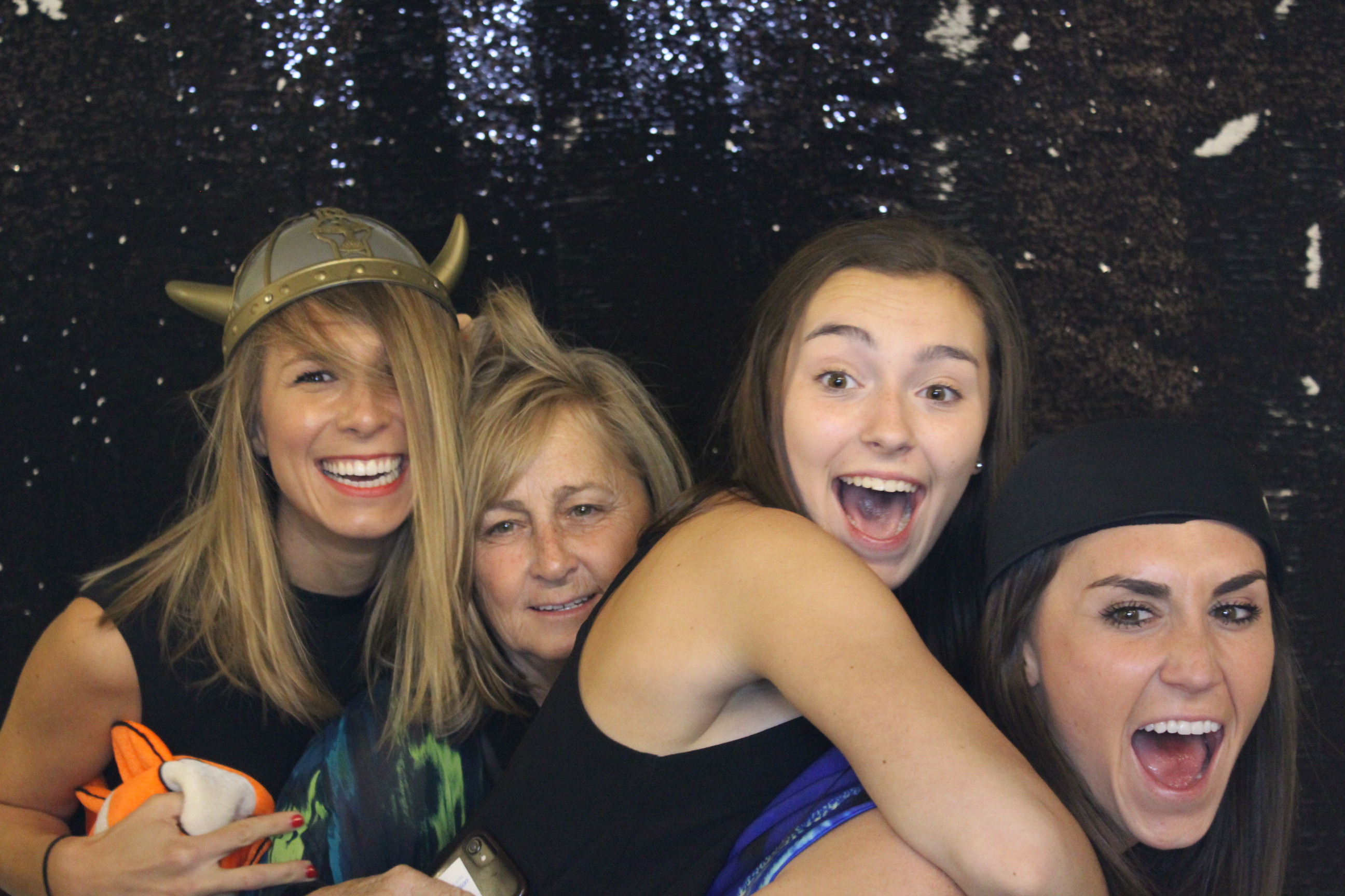 Hillandale Grand Opening | View more photos from the event at gallery.saycheesephotobooth.com/u/SayCheesePhotoBooth/Hillandale-Grand-Opening