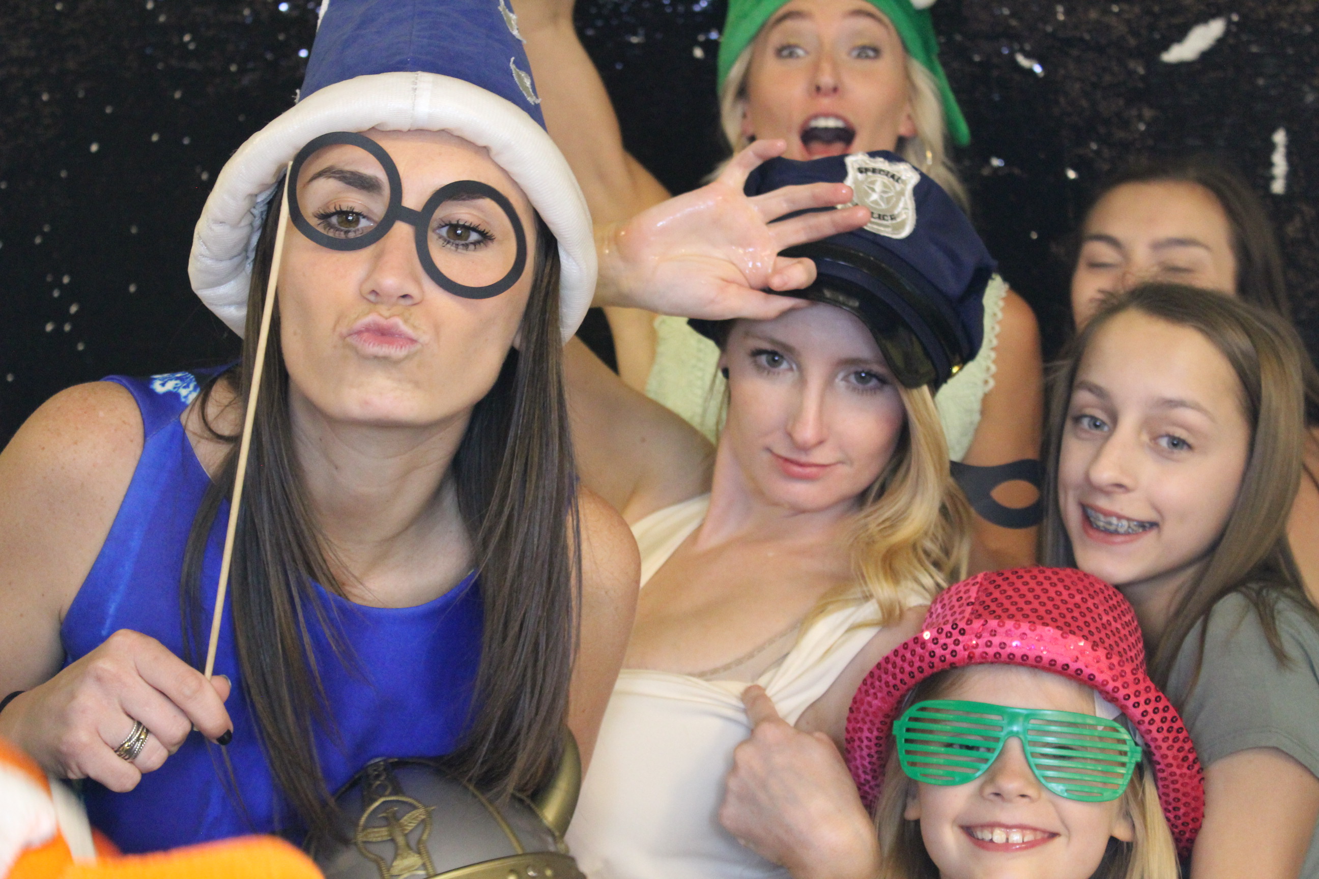 Hillandale Grand Opening | View more photos from the event at gallery.saycheesephotobooth.com/u/SayCheesePhotoBooth/Hillandale-Grand-Opening