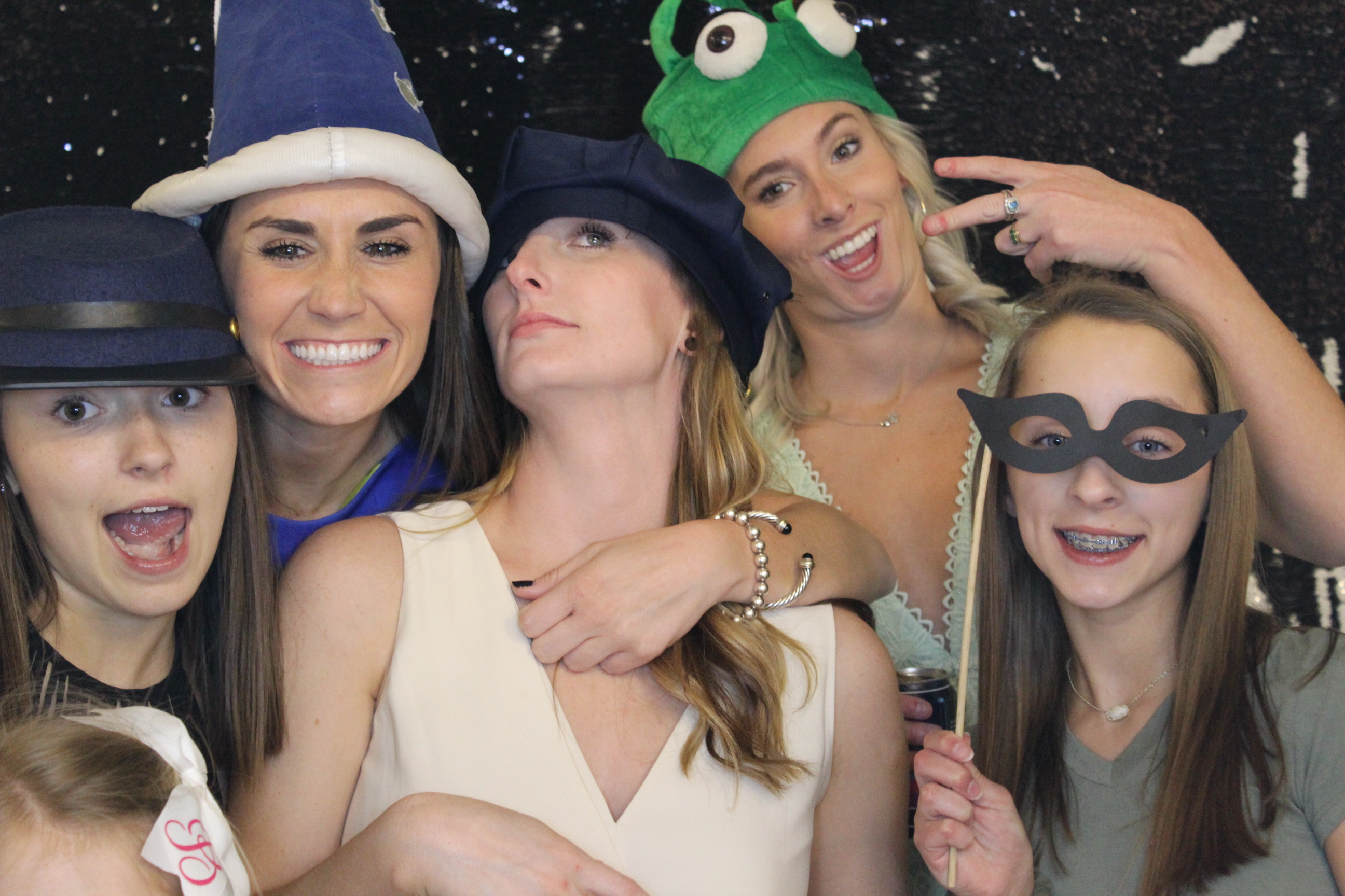 Hillandale Grand Opening | View more photos from the event at gallery.saycheesephotobooth.com/u/SayCheesePhotoBooth/Hillandale-Grand-Opening