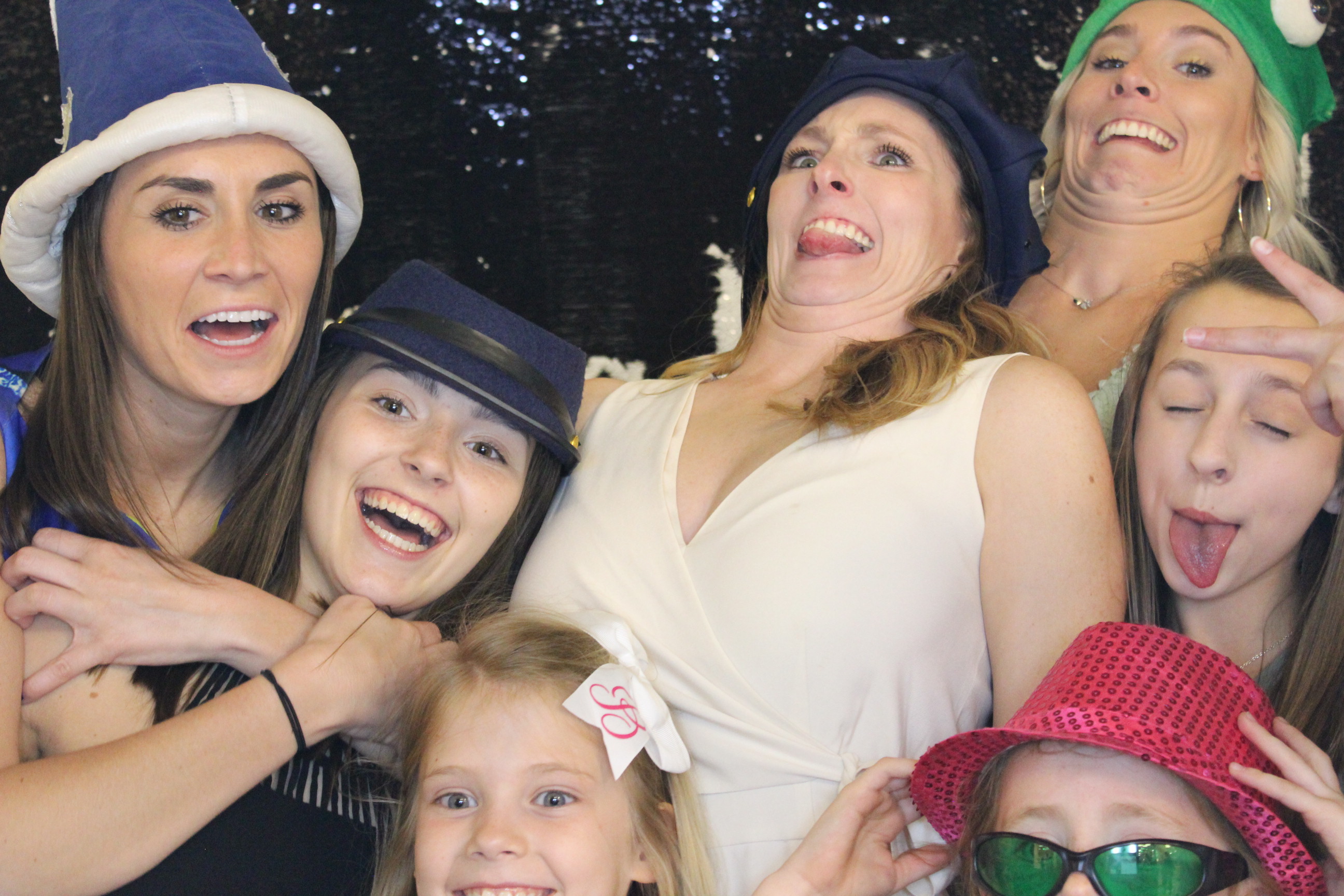Hillandale Grand Opening | View more photos from the event at gallery.saycheesephotobooth.com/u/SayCheesePhotoBooth/Hillandale-Grand-Opening