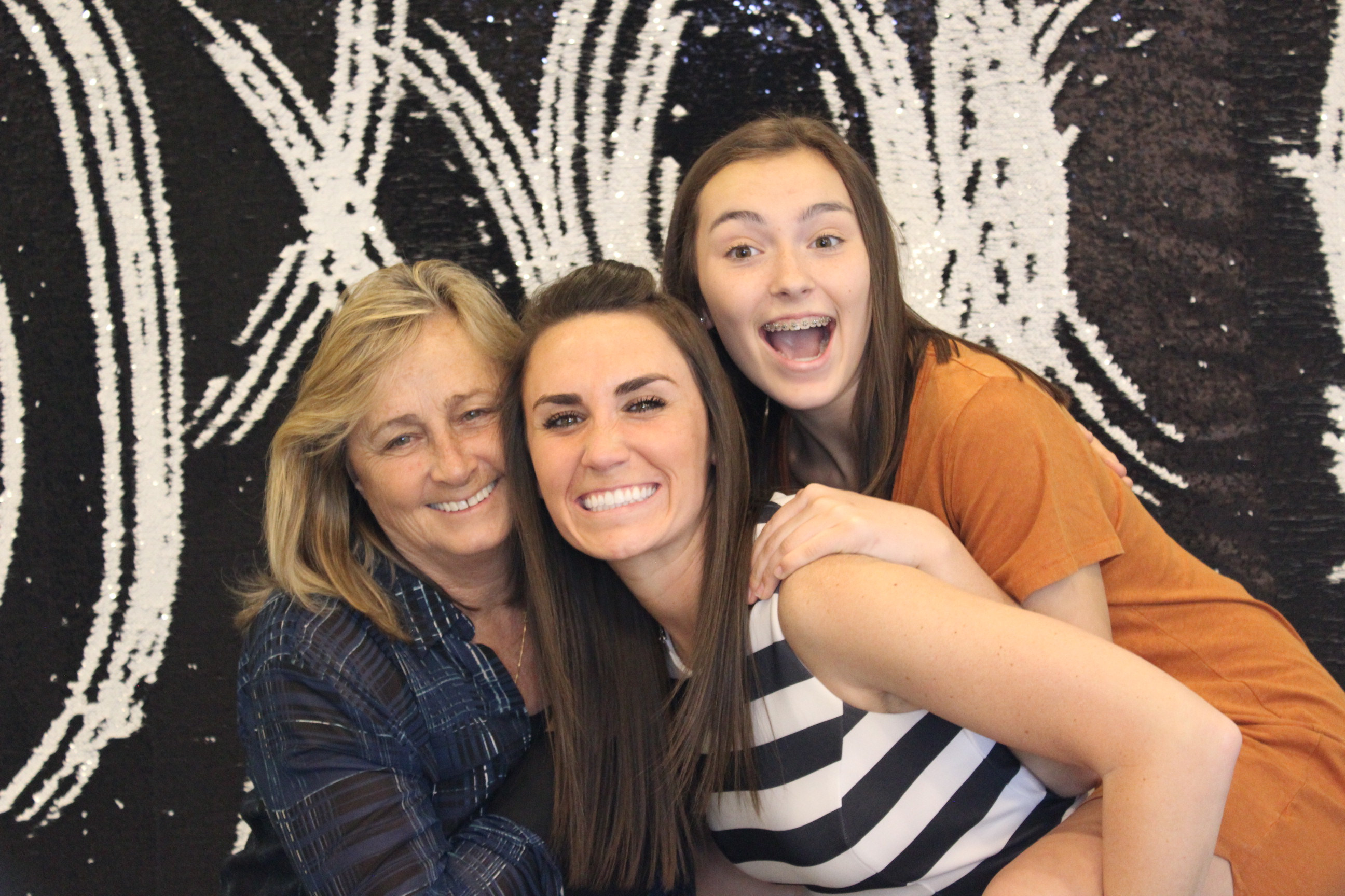 Hillandale Grand Opening | View more photos from the event at gallery.saycheesephotobooth.com/u/SayCheesePhotoBooth/Hillandale-Grand-Opening