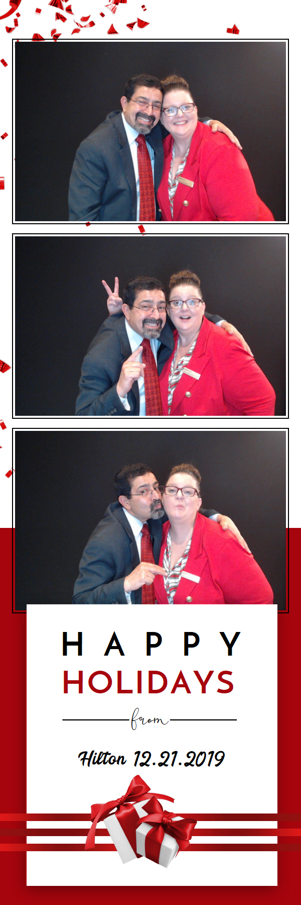 Hilton Holiday Party 2019 | View more photos from the event at gallery.saycheesephotobooth.com/u/SayCheesePhotoBooth/Hilton-Holiday-Party-2019