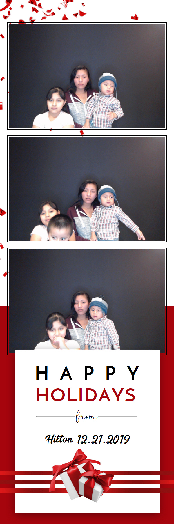 Hilton Holiday Party 2019 | View more photos from the event at gallery.saycheesephotobooth.com/u/SayCheesePhotoBooth/Hilton-Holiday-Party-2019